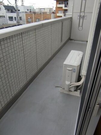 ロイヤルパレス市川の物件内観写真